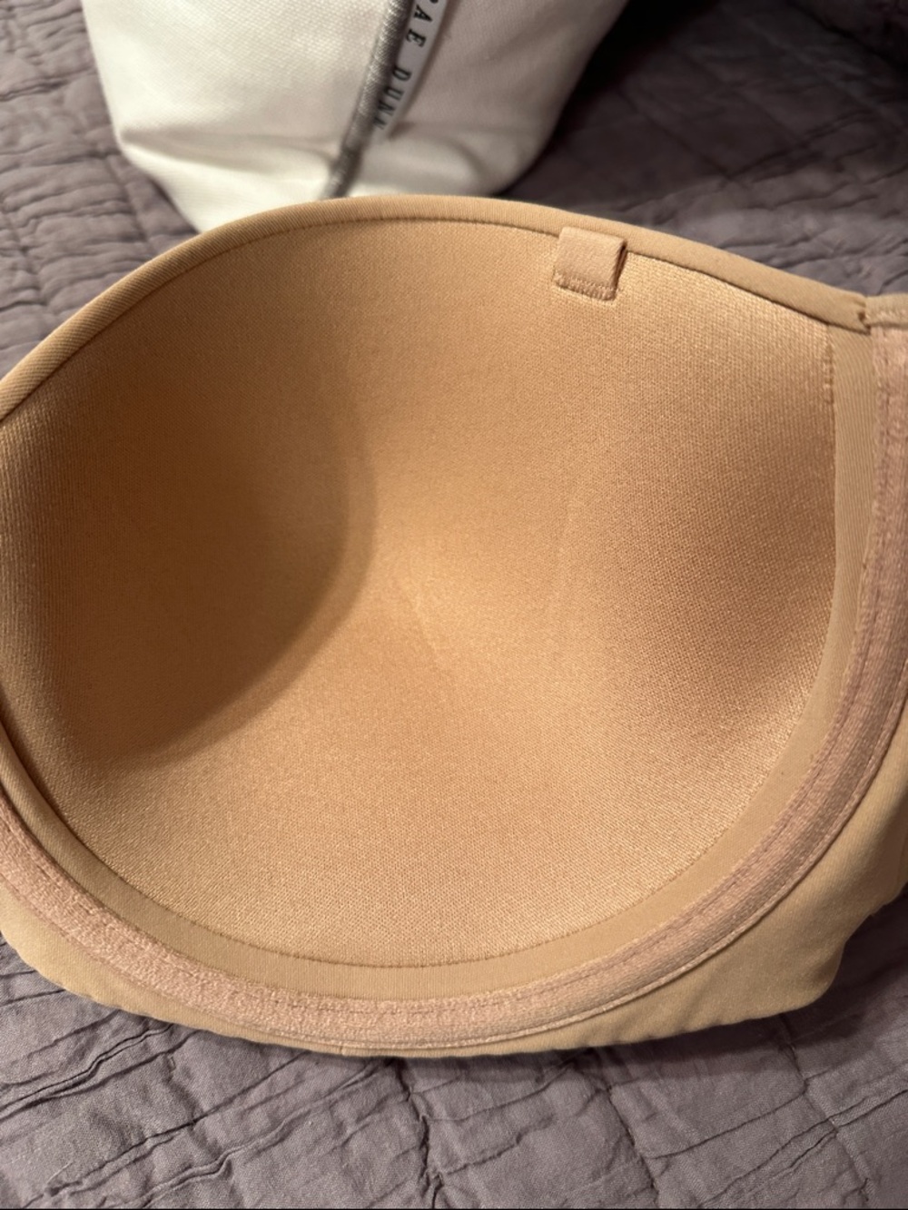 SKIMS Strapless Bra - Tan size 38D. - Picture 7 of 10